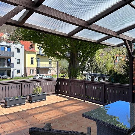 Schoene Altbauwohnung Mit Grosser Sonnenterrasse Rudolstadt Bagian luar foto